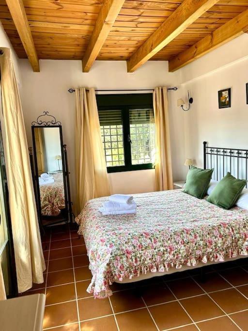 Hispalis Villa En Aracena La Umbria  Zewnętrze zdjęcie